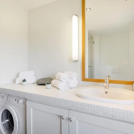 La Porte Genoise By Interhome *